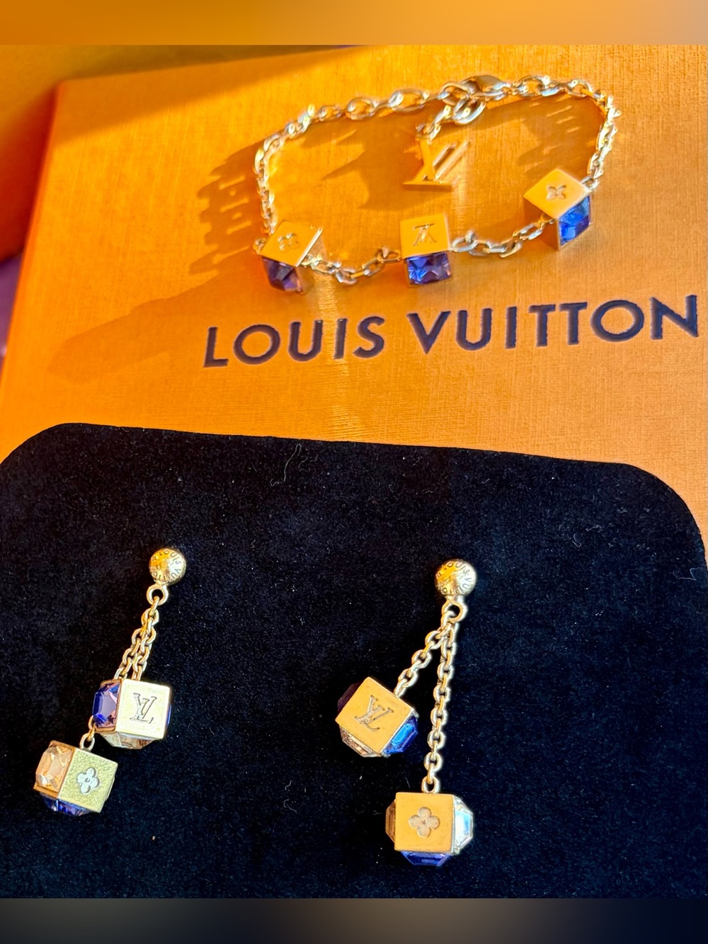 EUC! LOUIS VUITTON Gold Tone Earrings & Bracelet w/Blue Crystal Cube Charms Set